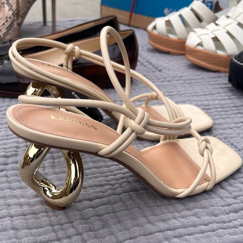 Cream strappy heels with gold detail- NWT!
